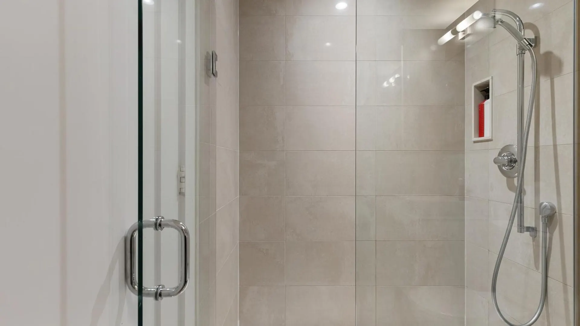 Executive Suite-Lakeview-Free Parking Toronto Aparthotel